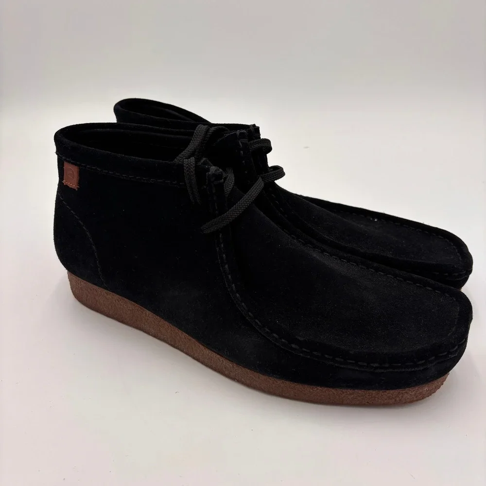 Clarks Shacre Boot Mens 11.5 Black EUC Suede Moccasin Chukka Wallabee Style